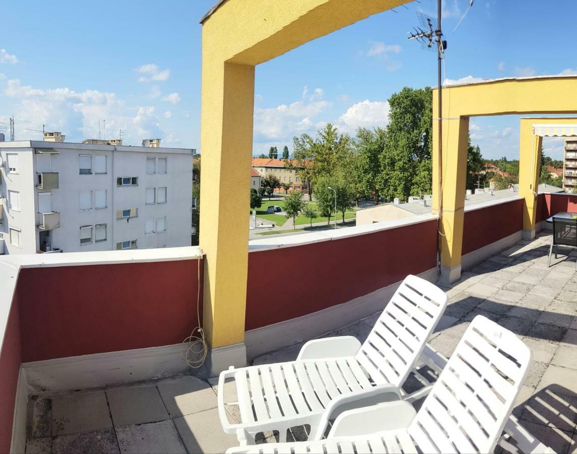 Penthouse Spudic Karlovac Apartamento Exterior foto