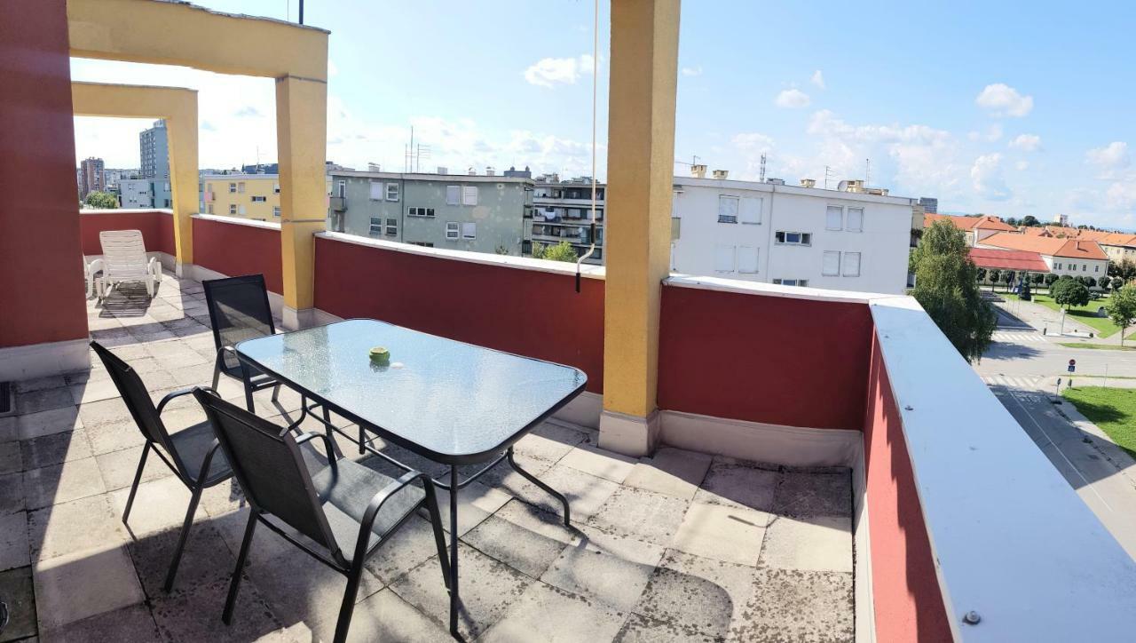 Penthouse Spudic Karlovac Apartamento Exterior foto